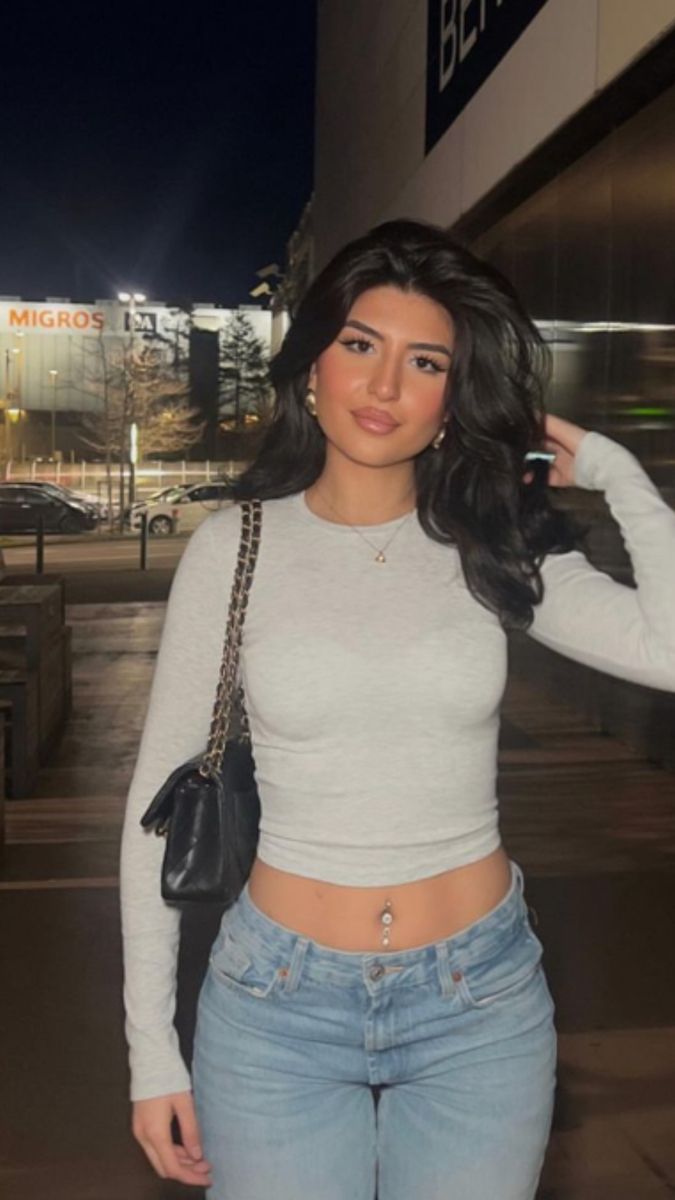 Masaj Hizmeti Seçerken Dikkat Edilecek Noktalar: Hazal İlanı Üzerinden Okuma 4 Masaj hizmeti seçerken güven ve konfor kriterleri